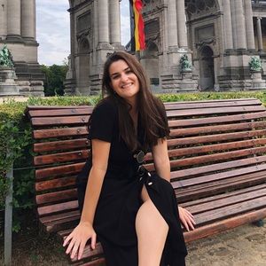 Meet your Posher, Jessica